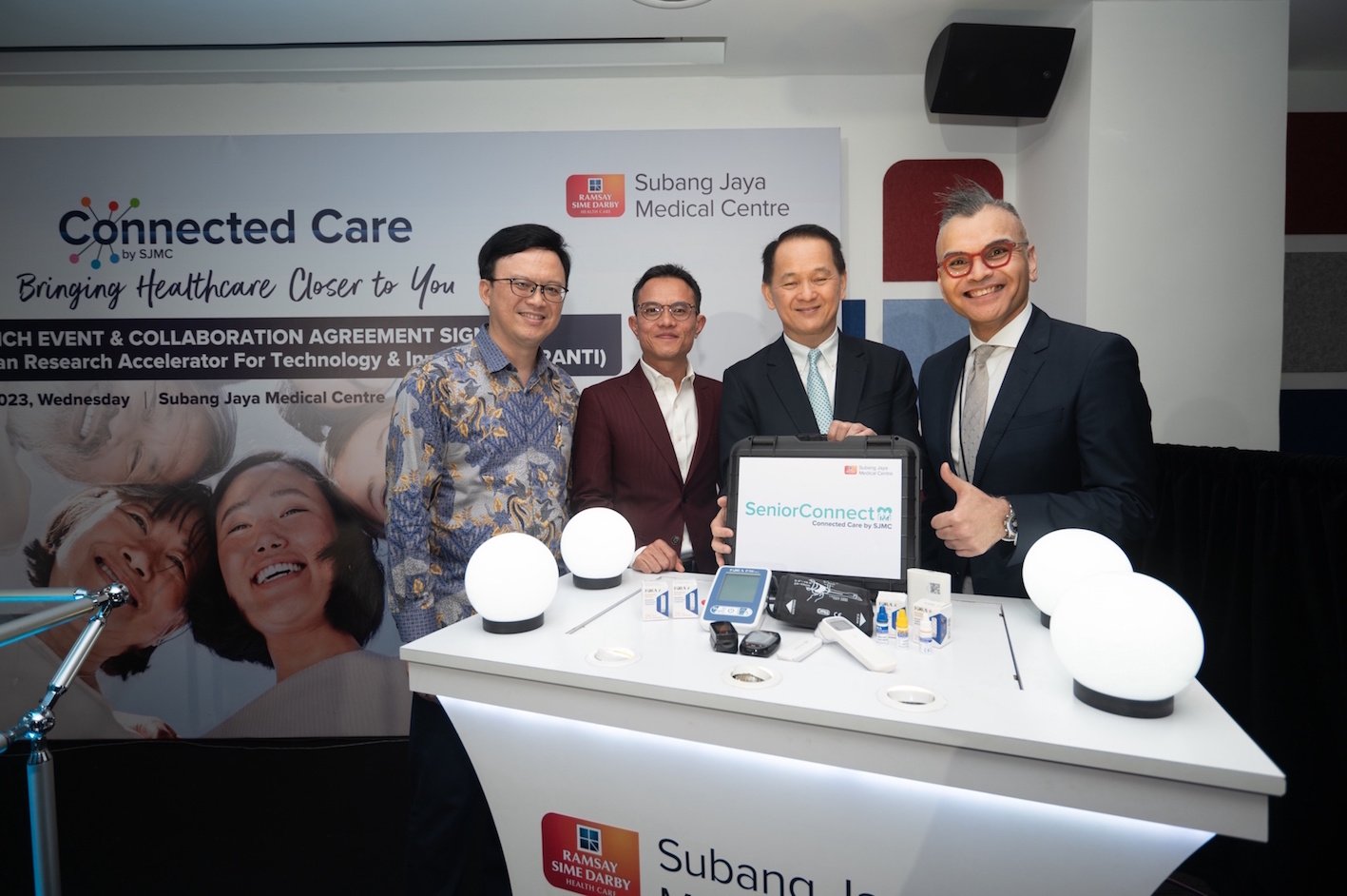Image caption- From left to right: Peter Hong, Group Chief Executive Officer of Ramsay Sime Darby Health Care Sdn Bhd (RSDH), Khairil Anuar Sadat Salleh, Chief Commercial Officer, Malaysian Research Accelerator for Technology & Innovation (MRANTI), Bryan 