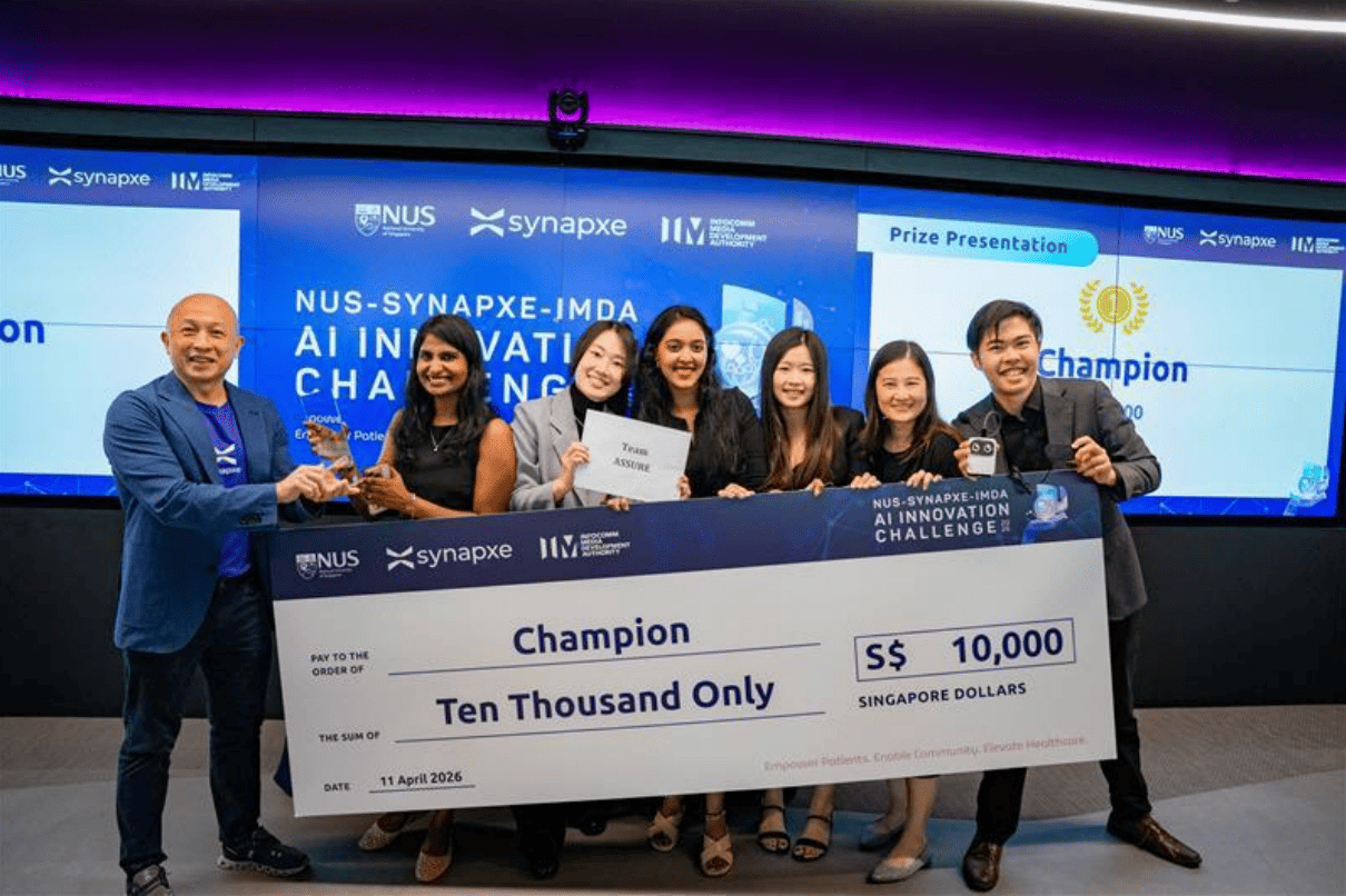 Team ASSURE receiving their prize from Mr Alan Goh, Assistant Chief Executive, Platform Services at Synapxe (far left).